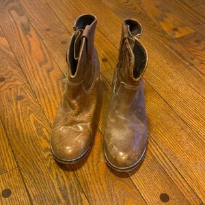 Women’s cowboy booties